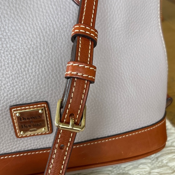 Dooney & Bourke Gray Lavender Pebble Grain Leather Zip Top Handle Satchel Bag - Picture 3 of 16